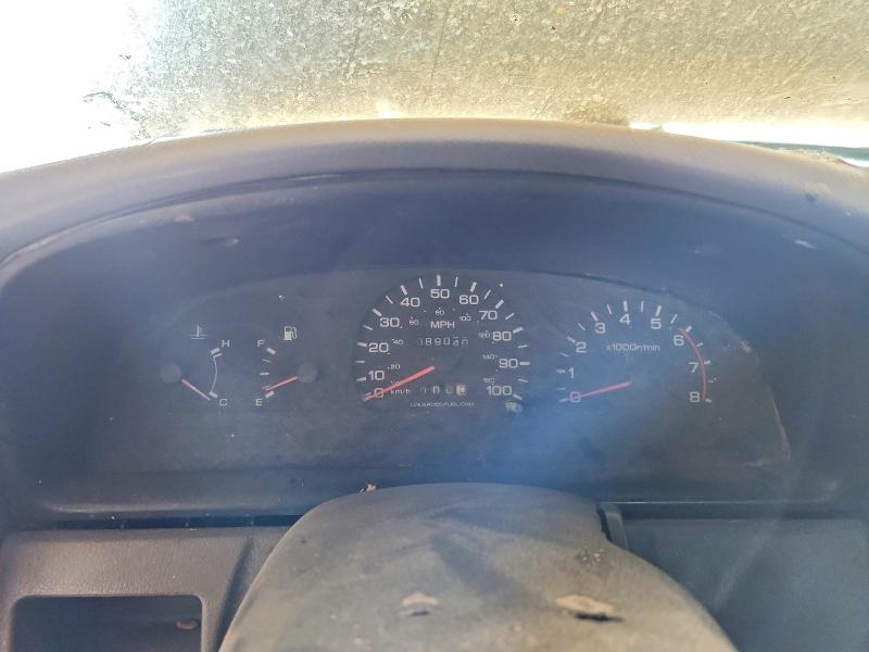 55693636 :رقم المزاد ، 1N6SD11S8TC303272 vin ، 1996 Nissan Truck مزاد بيع