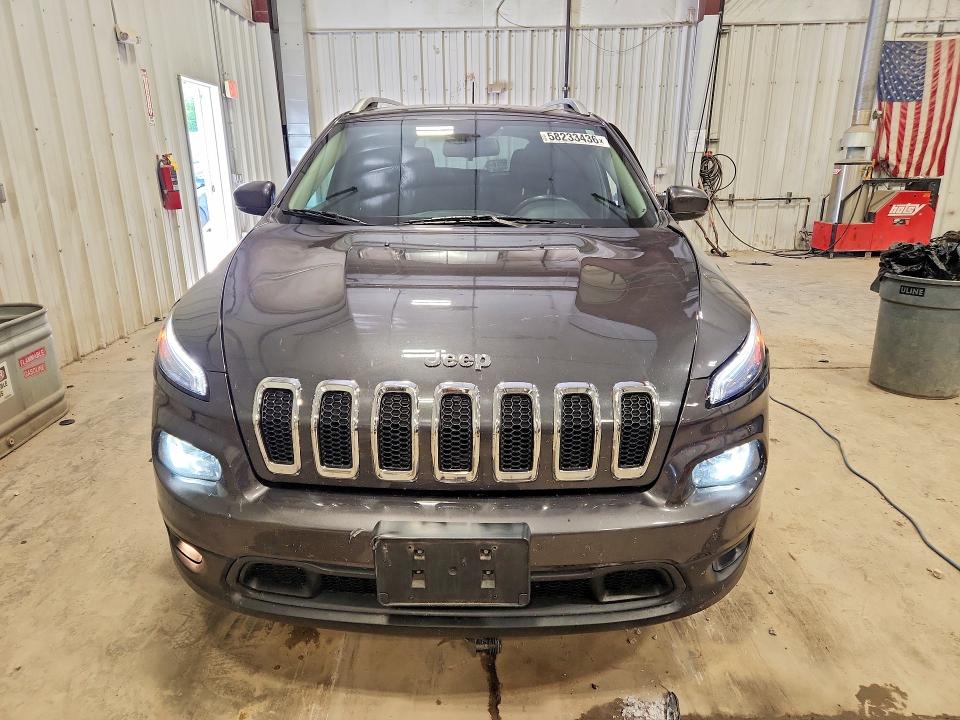 2017 Jeep Cherokee მანქანა იყიდება აუქციონზე, vin: 1C4PJMCB9HW581782, აუქციონის ნომერი: 58233436