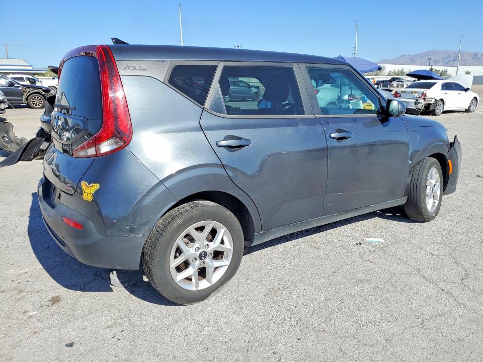 58213576 :رقم المزاد ، KNDJ23AU3M7781174 vin ، 2021 Kia Soul مزاد بيع