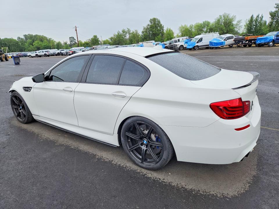 2014 Bmw M5 მანქანა იყიდება აუქციონზე, vin: WBSFV9C53ED593286, აუქციონის ნომერი: 56498956