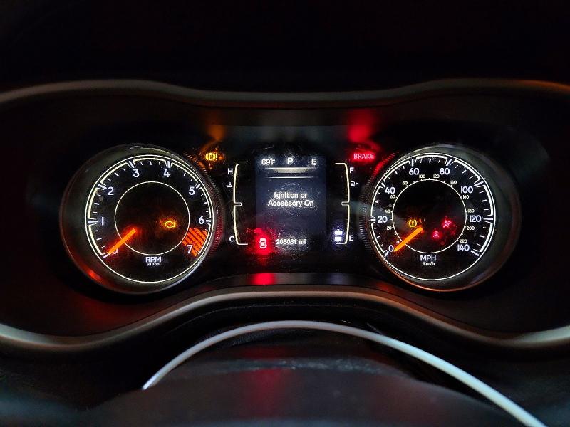 58287916 :رقم المزاد ، 1C4PJMCB4EW321415 vin ، 2014 Jeep Cherokee مزاد بيع