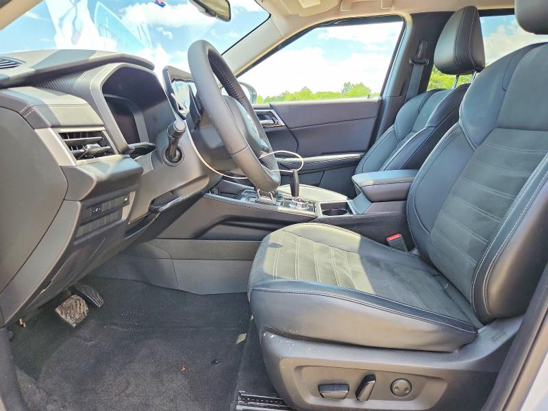 Продаж на аукціоні авто 2023 Mitsubishi Outlander, vin: JA4J4UA84PZ058911, номер лоту: 57550206