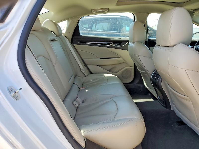 55690226 :رقم المزاد ، 1G4ZS5SS3HU157762 vin ، 2017 Buick Lacrosse مزاد بيع