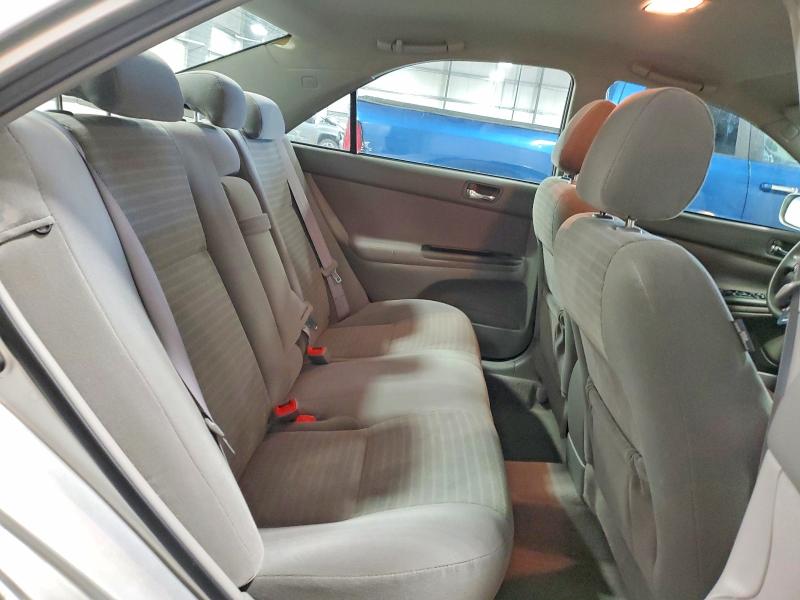 2005 Toyota Camry მანქანა იყიდება აუქციონზე, vin: 4T1BE30K95U564030, აუქციონის ნომერი: 57695416
