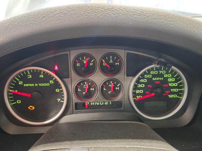 2004 Ford F150 მანქანა იყიდება აუქციონზე, vin: 1FTRF02W44KB13614, აუქციონის ნომერი: 55350616