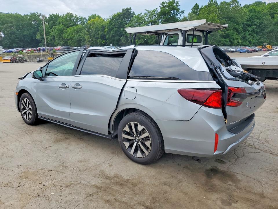 59360176 :رقم المزاد ، 5FNRL6H63SB045609 vin ، 2025 Honda Odyssey مزاد بيع
