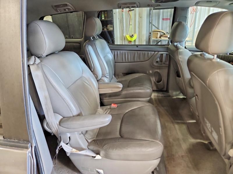 2004 Toyota Sienna მანქანა იყიდება აუქციონზე, vin: 5TDZA22C04S070561, აუქციონის ნომერი: 57249066
