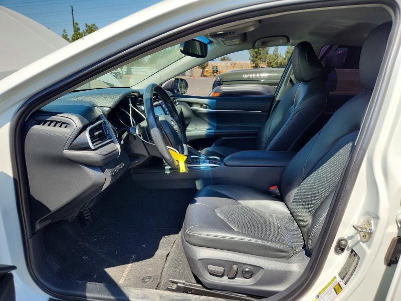 57244746 :رقم المزاد ، 4T1B61HK5JU053088 vin ، 2018 Toyota Camry مزاد بيع