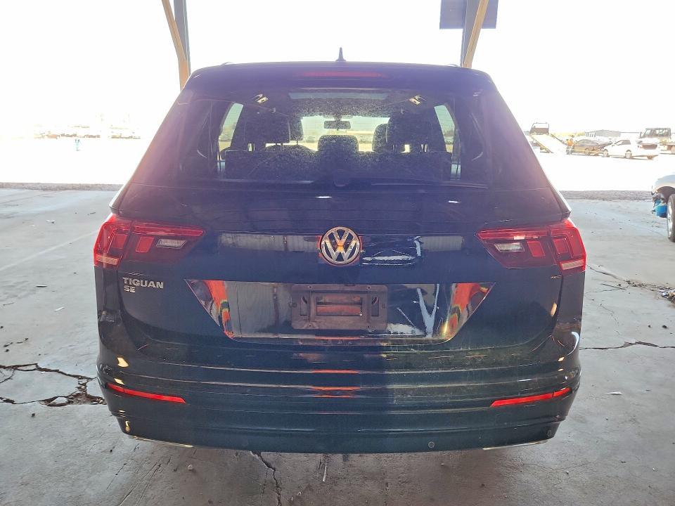 2021 Volkswagen Tiguan მანქანა იყიდება აუქციონზე, vin: 3VV3B7AX3MM052898, აუქციონის ნომერი: 58178786