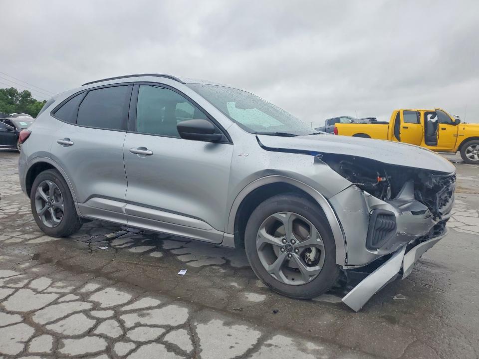 2023 Ford Escape მანქანა იყიდება აუქციონზე, vin: 1FMCU0MN7PUA83013, აუქციონის ნომერი: 56668076