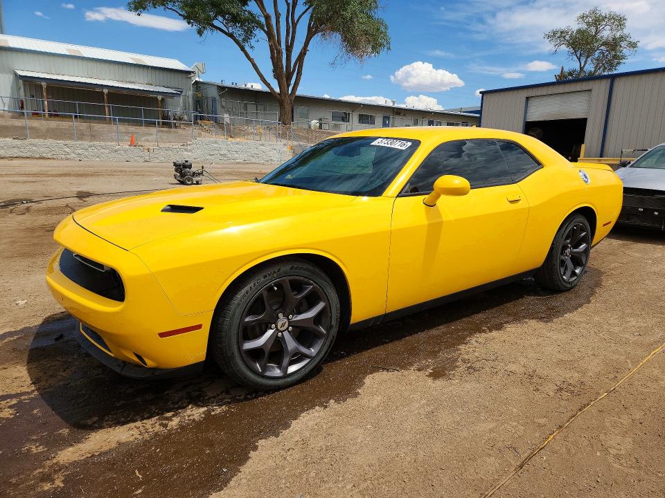 57330716 :رقم المزاد ، 2C3CDZAGXJH200127 vin ، 2018 Dodge Challenger مزاد بيع
