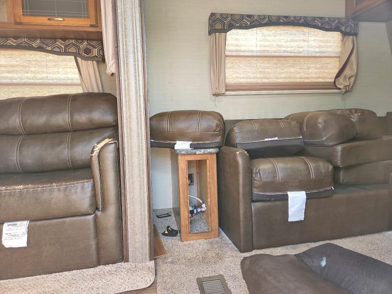 56942456 :رقم المزاد ، 4YDT38F24G3102922 vin ، 2016 Keystone Rv Springdale Series مزاد بيع