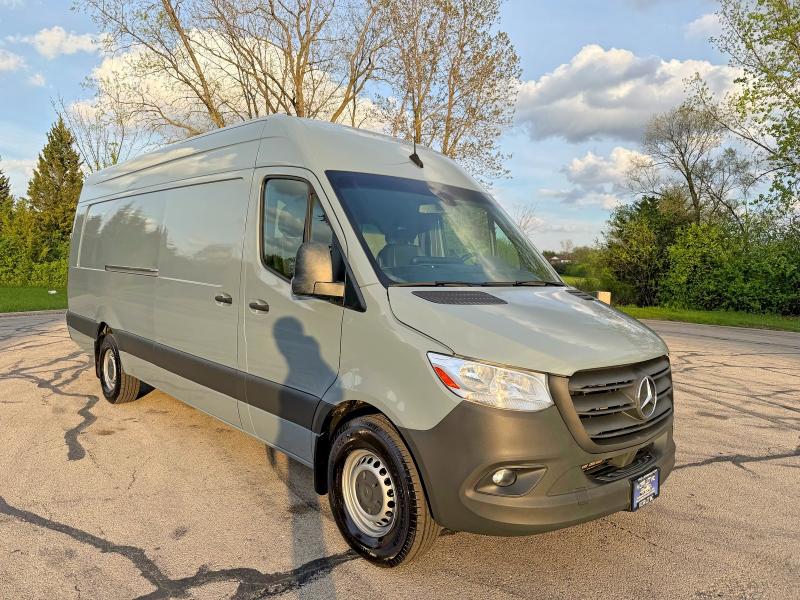 56107896 :رقم المزاد ، W1Y4NDHY7PT136876 vin ، 2023 Mercedes-benz Sprinter مزاد بيع