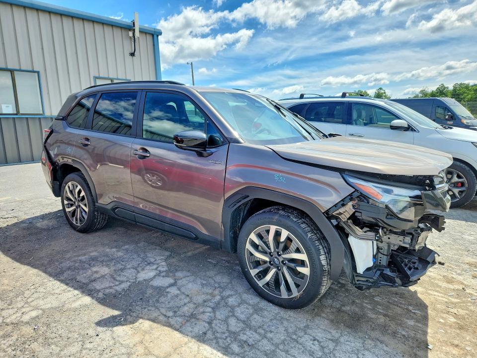 Продажа на аукционе авто 2025 Subaru Forester, vin: JF2SLSTD4SH436639, номер лота: 57611746