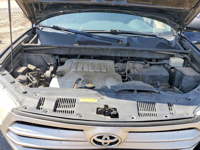 2013 Toyota Highlander მანქანა იყიდება აუქციონზე, vin: 5TDYK3EH9DS104101, აუქციონის ნომერი: 58910926