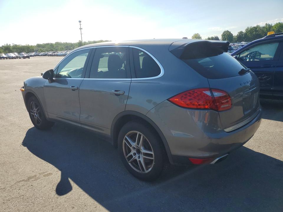 55402306 :رقم المزاد ، WP1AB2A25BLA51066 vin ، 2011 Porsche Cayenne مزاد بيع