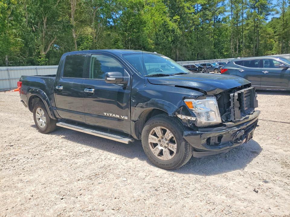 56786716 :رقم المزاد ، 1N6AA1E58KN524690 vin ، 2019 Nissan Titan مزاد بيع
