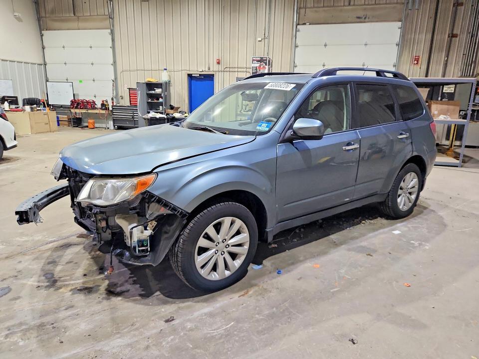58808226 :رقم المزاد ، JF2SHADC6DH437795 vin ، 2013 Subaru Forester مزاد بيع