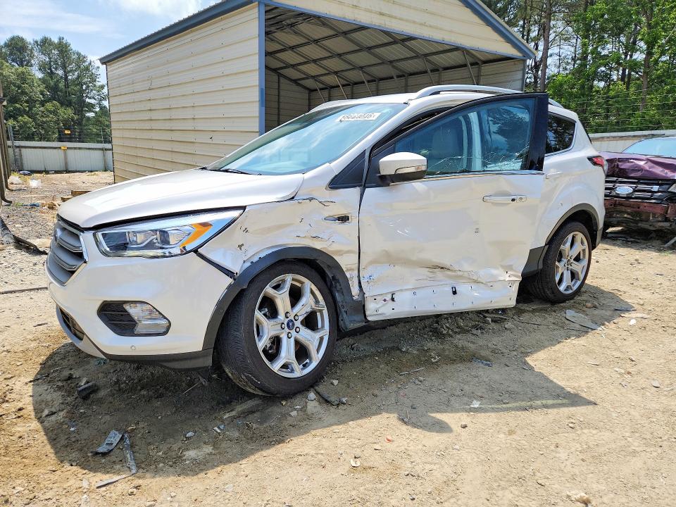Продаж на аукціоні авто 2018 Ford Escape, vin: 1FMCU9J95JUD46747, номер лоту: 56664046