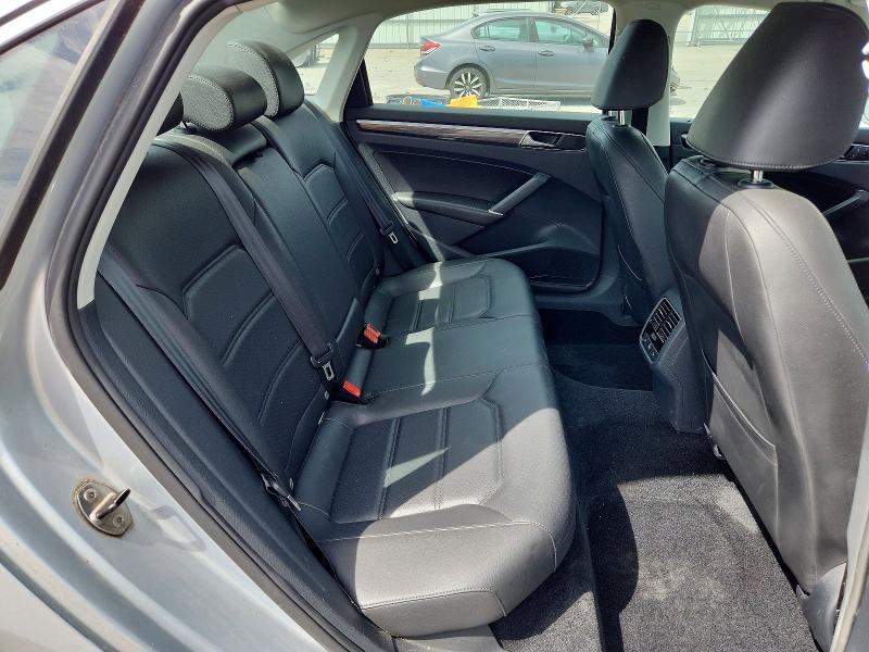 Продажа на аукционе авто 2018 Volkswagen Passat, vin: 1VWBA7A36JC000878, номер лота: 57257246