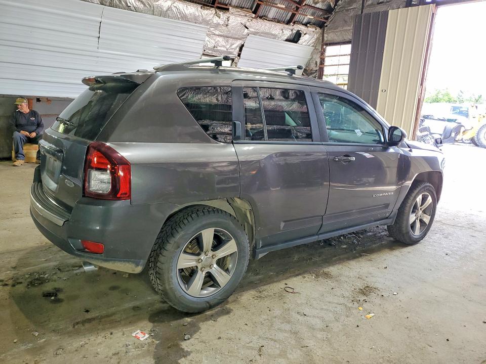 57915486 :رقم المزاد ، 1C4NJDEBXGD772822 vin ، 2016 Jeep Compass مزاد بيع