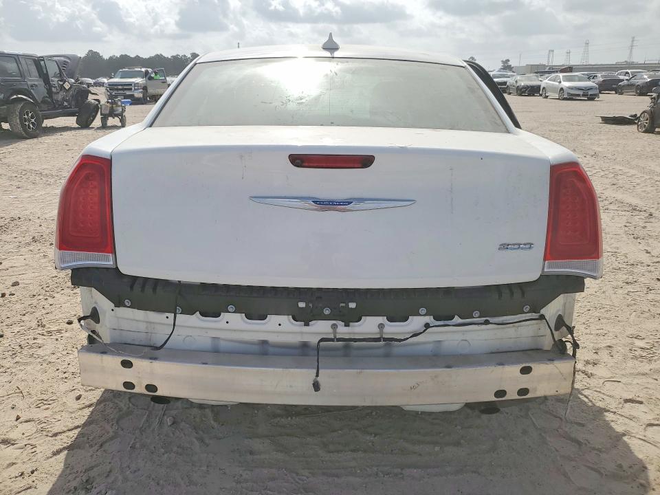 85458265 :رقم المزاد ، 2C3CCAAG8NH209953 vin ، 2022 Chrysler 200 Convertible مزاد بيع