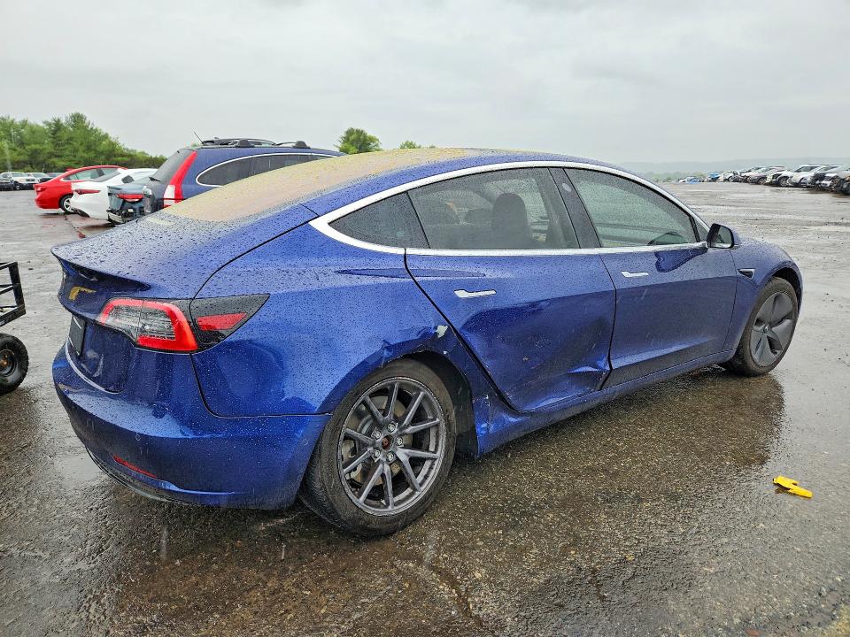 2018 Tesla Model 3 მანქანა იყიდება აუქციონზე, vin: 5YJ3E1EA1JF027104, აუქციონის ნომერი: 58052266