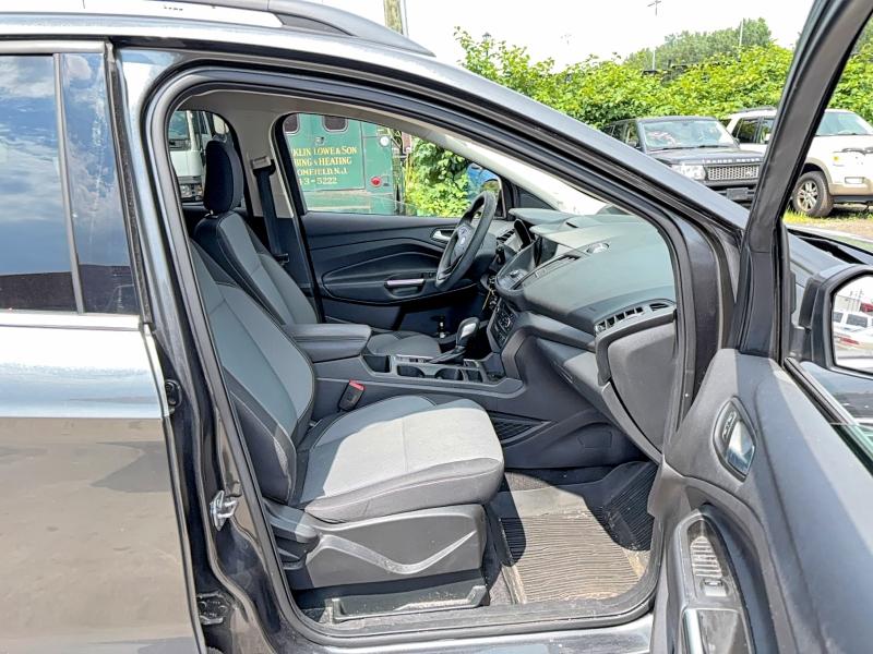 2018 Ford Escape მანქანა იყიდება აუქციონზე, vin: 1FMCU9GD9JUD12743, აუქციონის ნომერი: 59675676