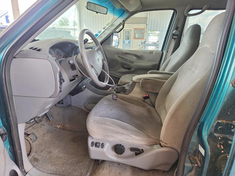 56702876 :رقم المزاد ، 1FMPU18L2WLC33145 vin ، 1998 Ford Expedition مزاد بيع