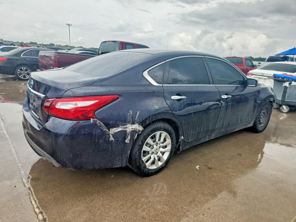 Продаж на аукціоні авто 2018 Nissan Altima, vin: 1N4AL3AP3JC103296, номер лоту: 56288736