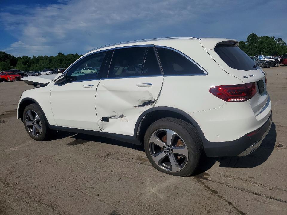 56792016 :رقم المزاد ، W1N0G8EB7NG115741 vin ، 2022 Mercedes-benz Glc مزاد بيع
