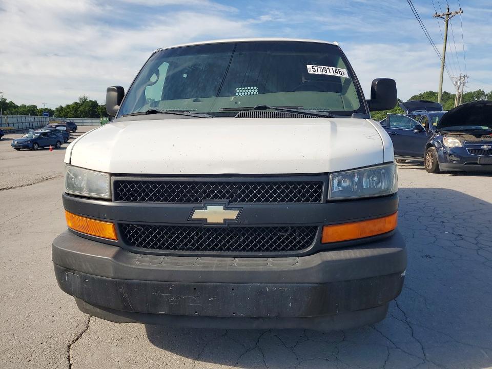 57591146 :رقم المزاد ، 1GTW7FCA4E1904030 vin ، 2014 Gmc Savana مزاد بيع