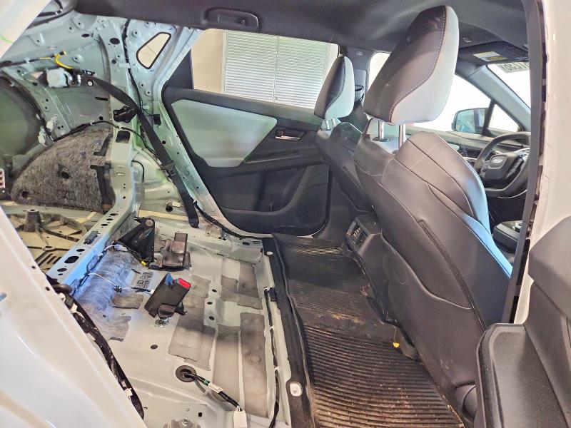 Продаж на аукціоні авто 2026 Subaru Solterra, vin: JTMBEAGC7TJ000172, номер лоту: 56487236