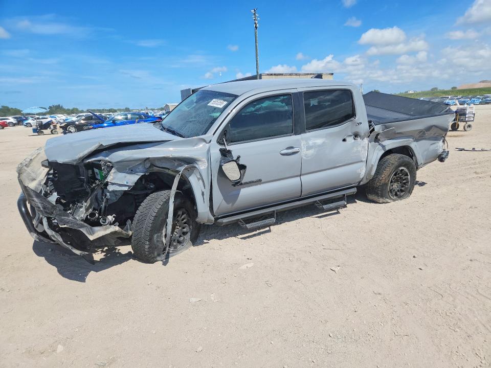 56853586 :رقم المزاد ، 3TMAZ5CNXLM133414 vin ، 2020 Toyota Tacoma مزاد بيع