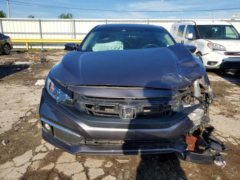 57850276 :رقم المزاد ، 19XFC1F35ME007967 vin ، 2021 Honda Civic مزاد بيع