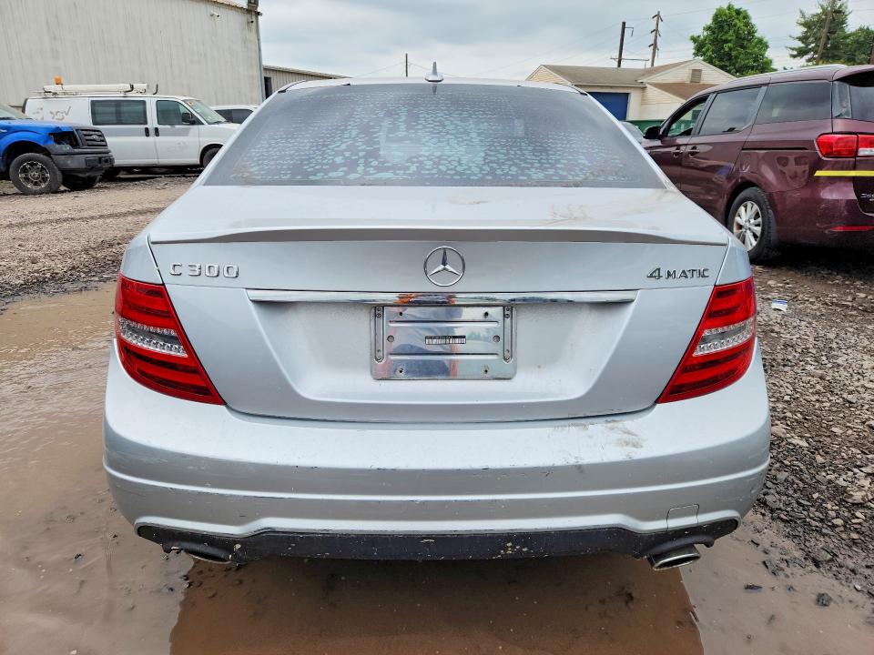 Продажа на аукционе авто 2013 Mercedes-benz C, vin: WDDGF8AB3DR285876, номер лота: 56104836
