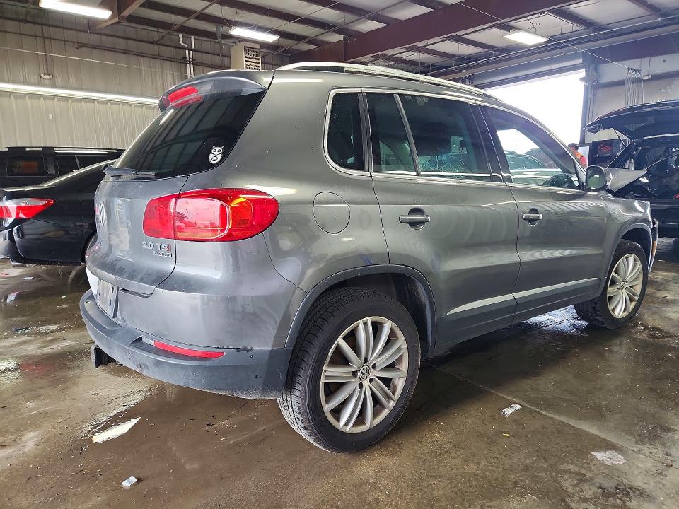 56079116 :رقم المزاد ، WVGBV3AX4EW591814 vin ، 2014 Volkswagen Tiguan مزاد بيع
