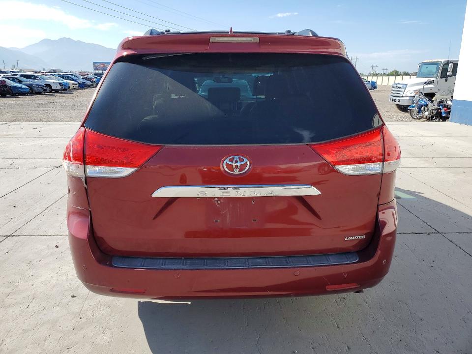 Aukcja sprzedaży 2011 Toyota Sienna, vin: 5TDYK3DC2BS007566, numer aukcji: 58626396