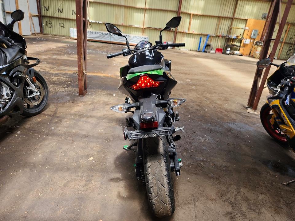 2022 Kawasaki Er400 მანქანა იყიდება აუქციონზე, vin: JKAERKD12NDAJ1069, აუქციონის ნომერი: 55592976