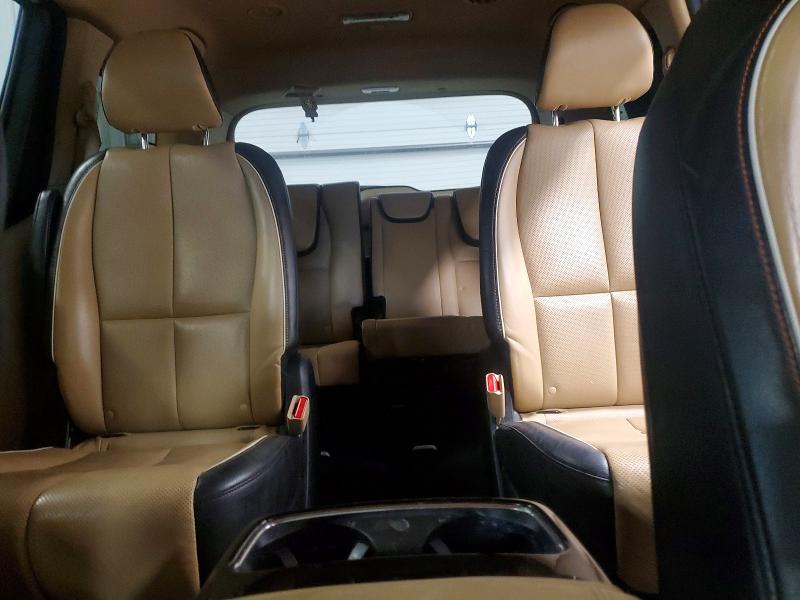 56156446 :رقم المزاد ، KNDMC5C17H6256994 vin ، 2017 Kia Sedona مزاد بيع