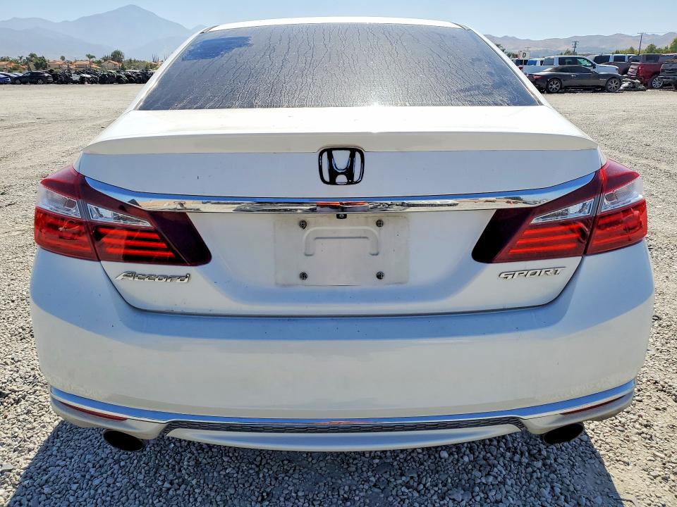 55451036 :رقم المزاد ، 1HGCR2F58HA244097 vin ، 2017 Honda Accord مزاد بيع