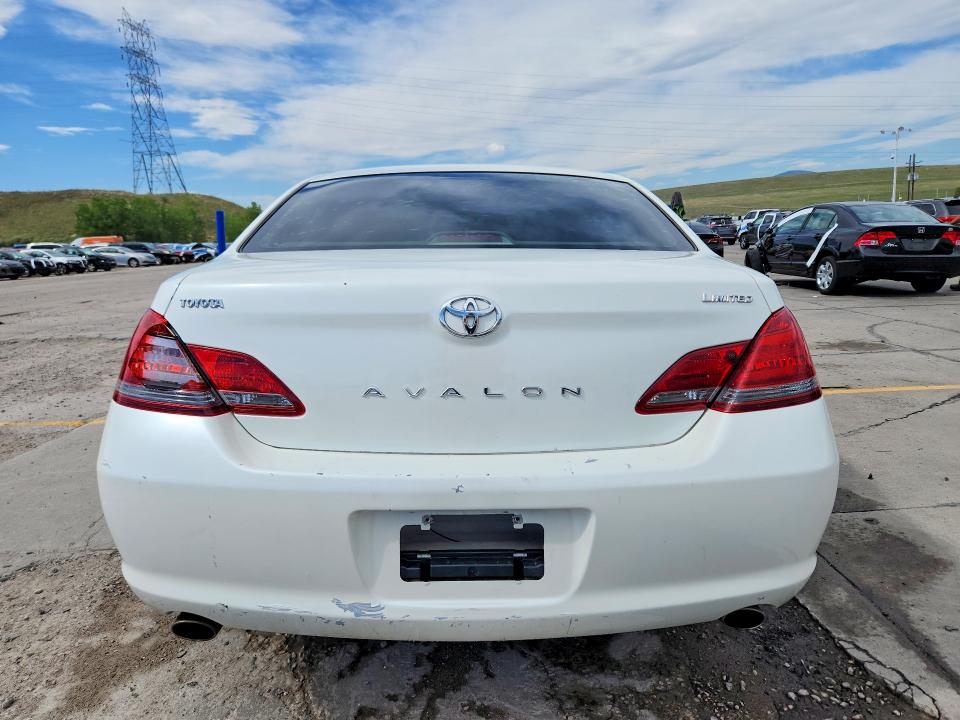 2008 Toyota Avalon მანქანა იყიდება აუქციონზე, vin: 4T1BK36B18U318576, აუქციონის ნომერი: 55844356