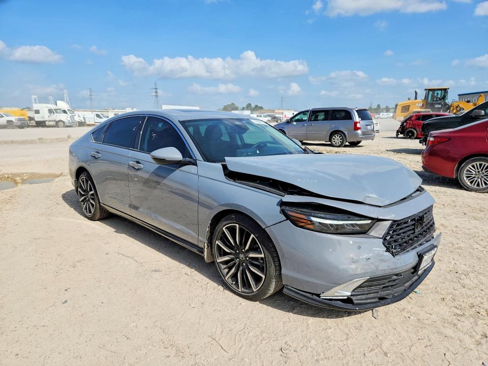 Продажа на аукционе авто 2025 Honda Accord, vin: 1HGCY2F86SA083219, номер лота: 57964516