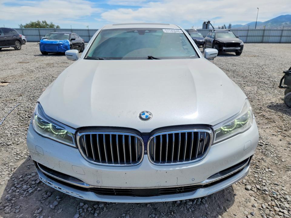57745046 :رقم المزاد ، WBA7F2C5XGG418922 vin ، 2016 Bmw 750 مزاد بيع