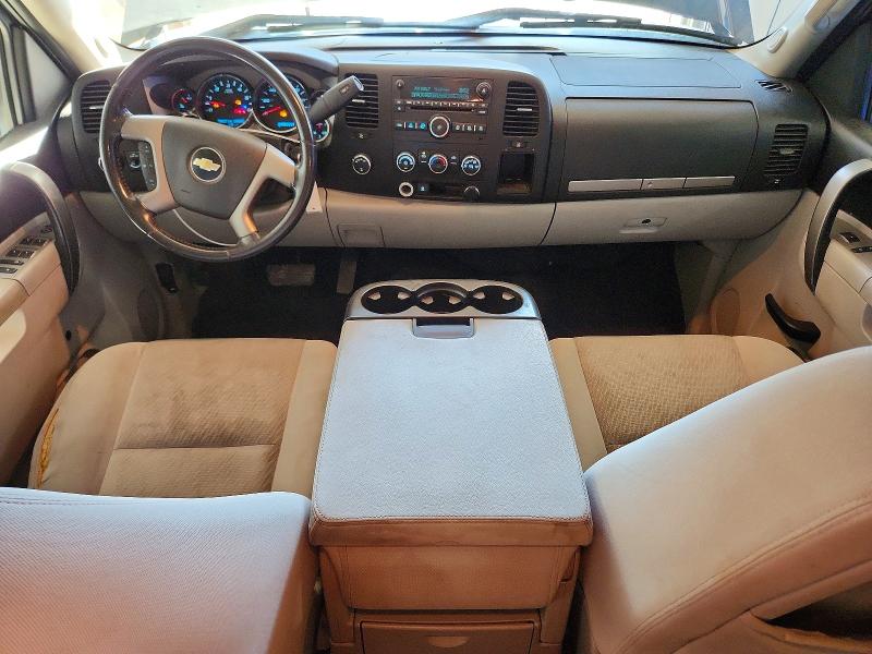 58828836 :رقم المزاد ، 3GCPKSEA8BG302978 vin ، 2011 Chevrolet Silverado مزاد بيع