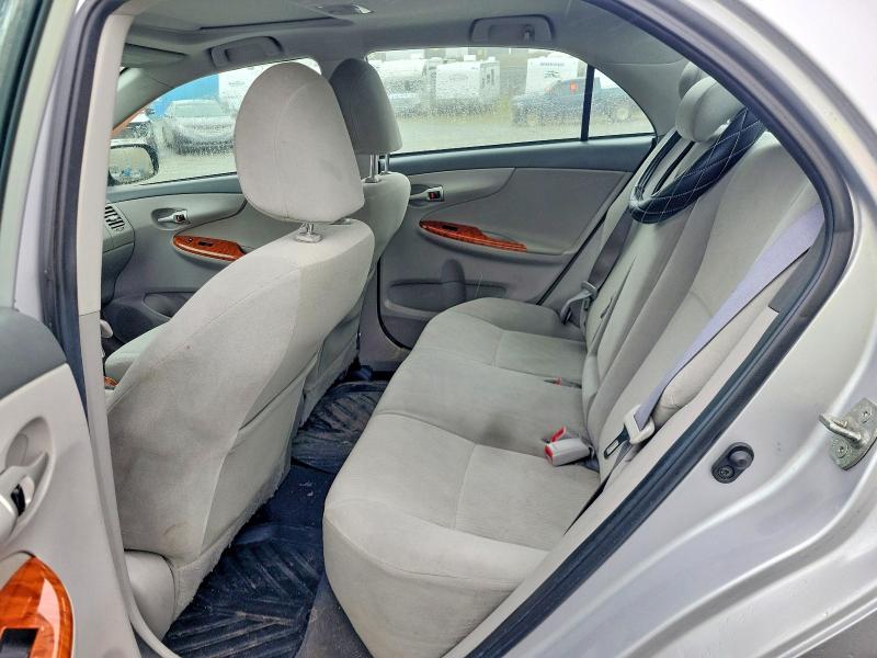 57824896 :رقم المزاد ، 2T1BU4EE6AC203376 vin ، 2010 Toyota Corolla مزاد بيع