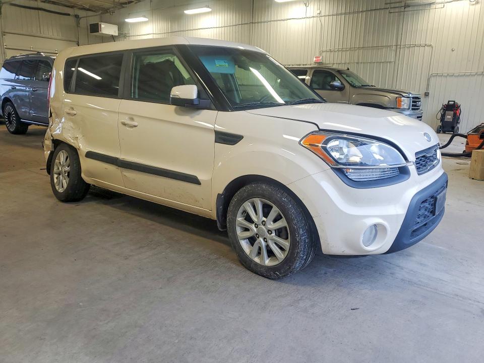 56402046 :رقم المزاد ، KNDJT2A68D7757770 vin ، 2013 Kia Soul مزاد بيع