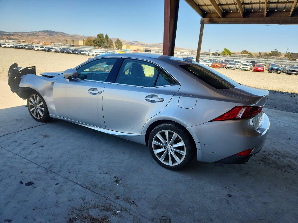 56171116 :رقم المزاد ، JTHBF1D22F5050661 vin ، 2015 Lexus Is مزاد بيع