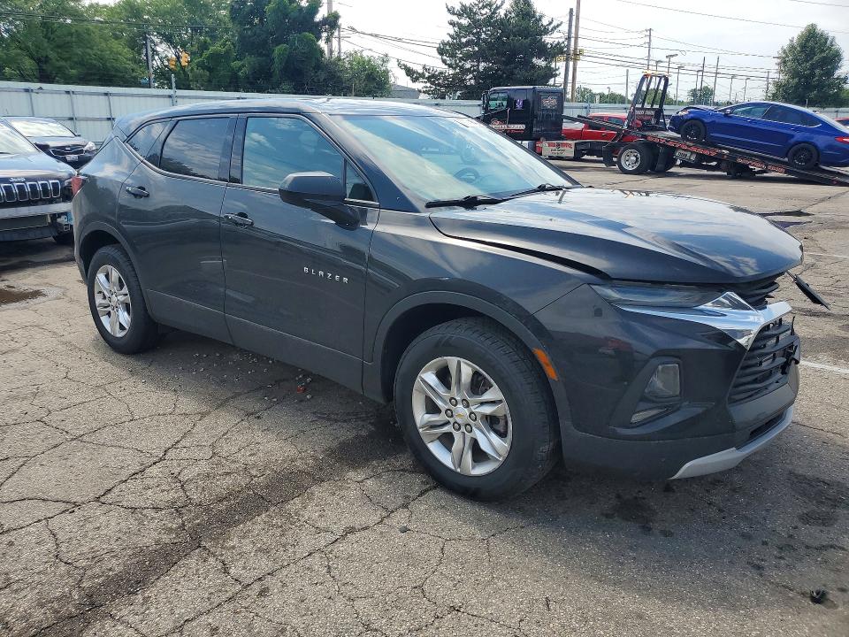 58743846 :رقم المزاد ، 3GNKBBRA6MS524866 vin ، 2021 Chevrolet Blazer مزاد بيع