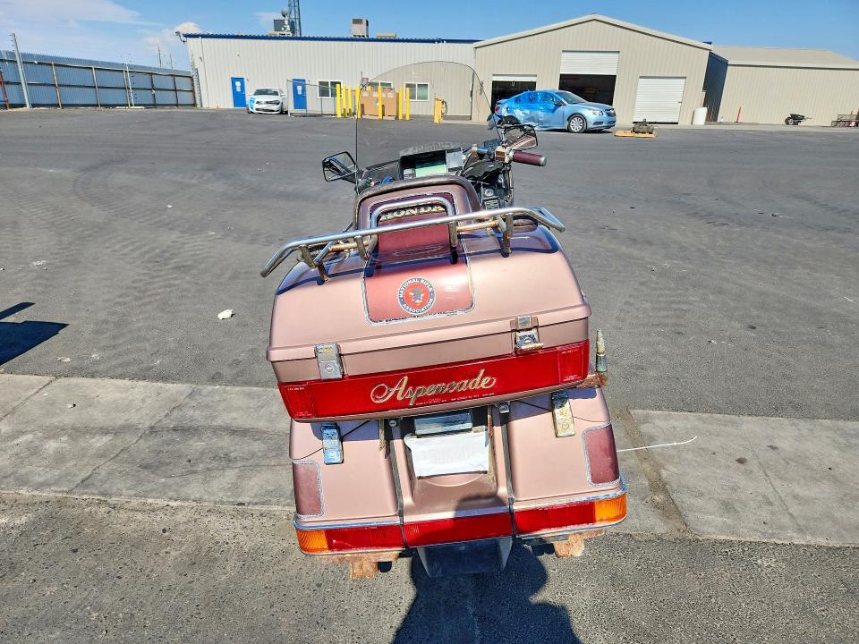 1986 Honda Gl1200 მანქანა იყიდება აუქციონზე, vin: 1HFSC1452GA212341, აუქციონის ნომერი: 57699886